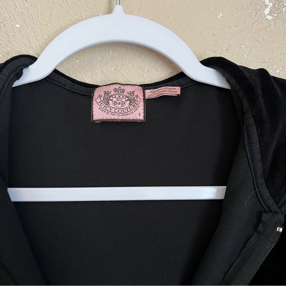Juicy Couture Y2K 2000s Velour Zip Up Track Jacket in Black Small - Picture 2 of 3